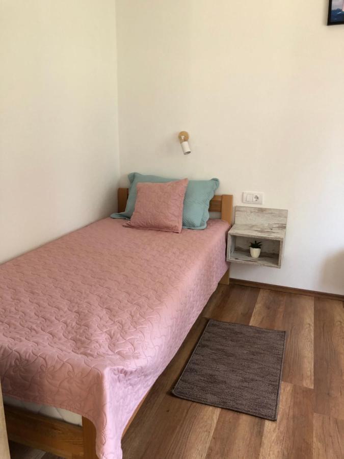 Guesthouse D&D Licko Petrovo Selo Екстериор снимка