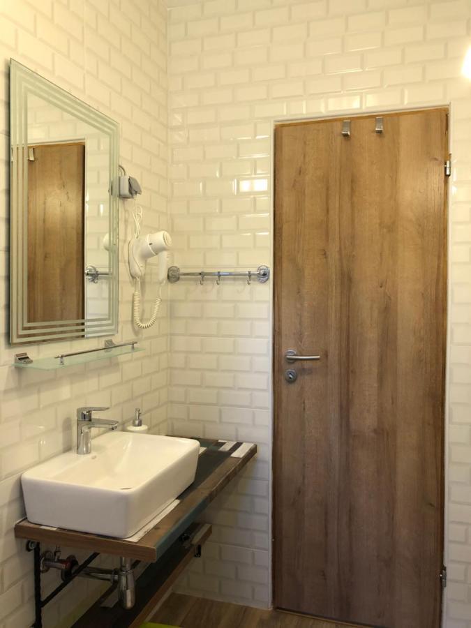 Guesthouse D&D Licko Petrovo Selo Екстериор снимка