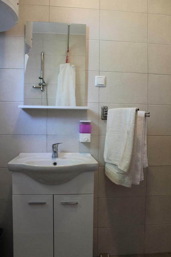 Guesthouse D&D Licko Petrovo Selo Екстериор снимка